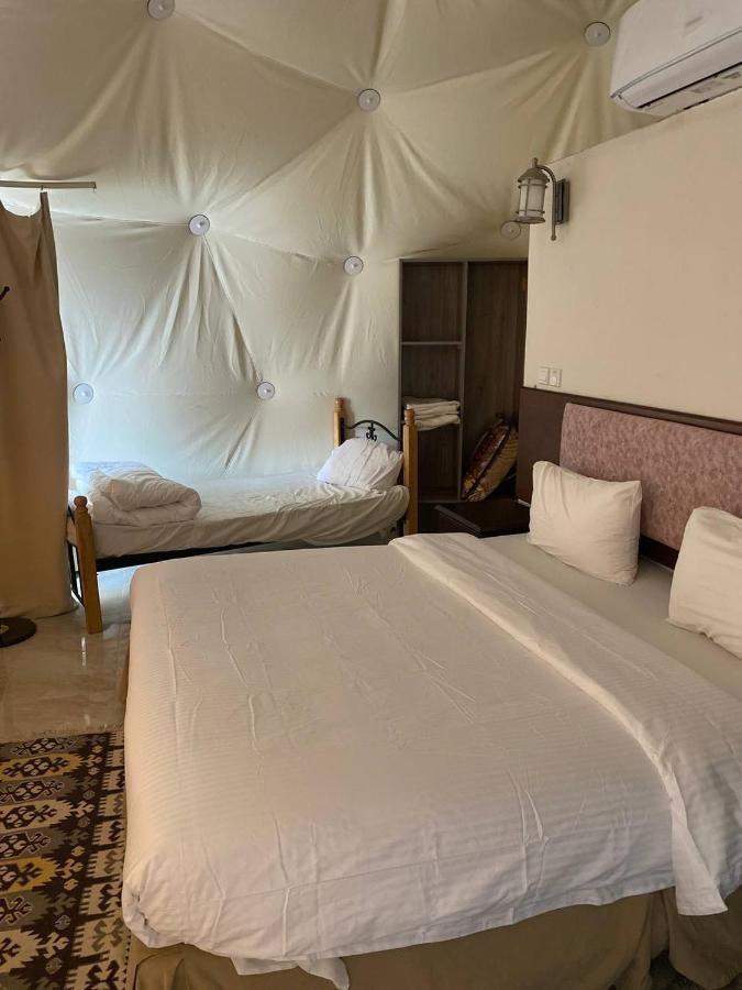 Hotel Omar Ali Luxury Camp Wadi Rum Exteriér fotografie
