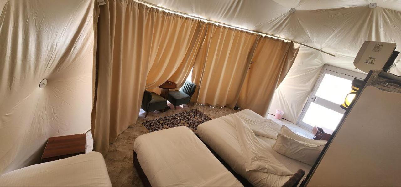 Hotel Omar Ali Luxury Camp Wadi Rum Exteriér fotografie
